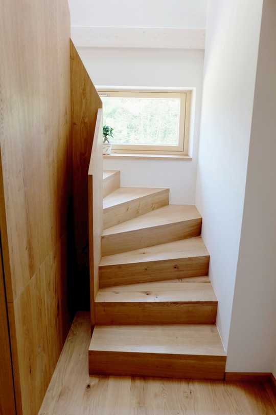 Aufgesattelte Falttreepe